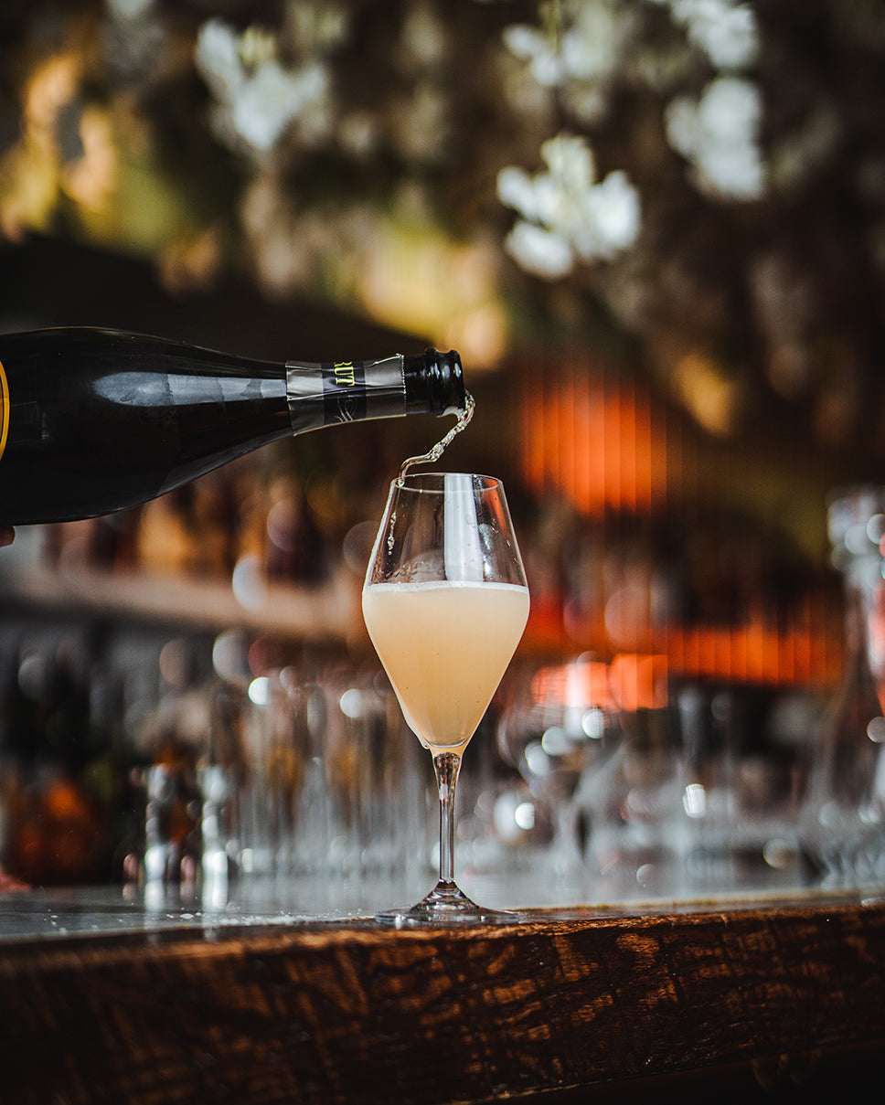 Ava 11.25 oz. White Wine