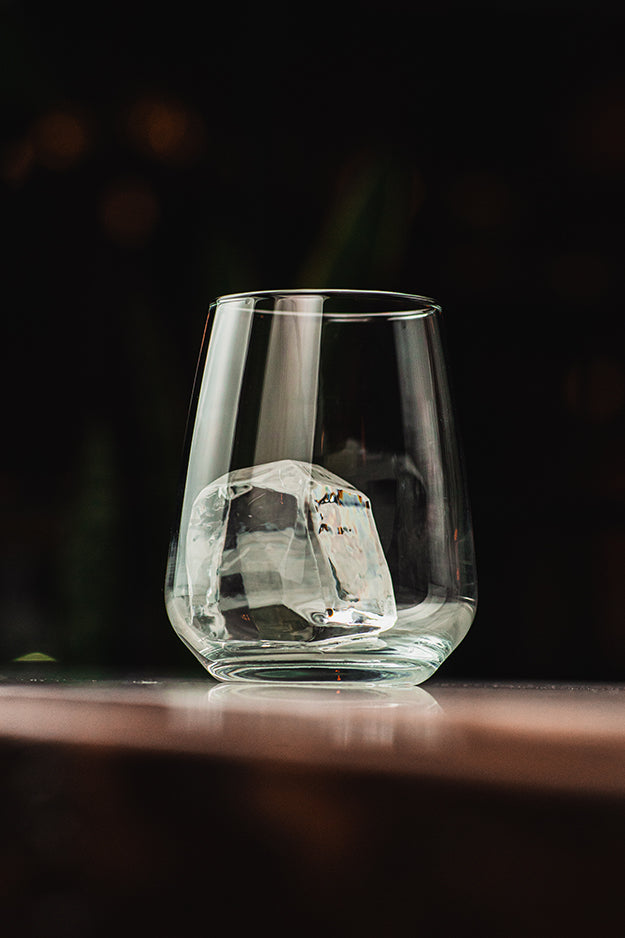 Mencia 15.75 oz. Stemless