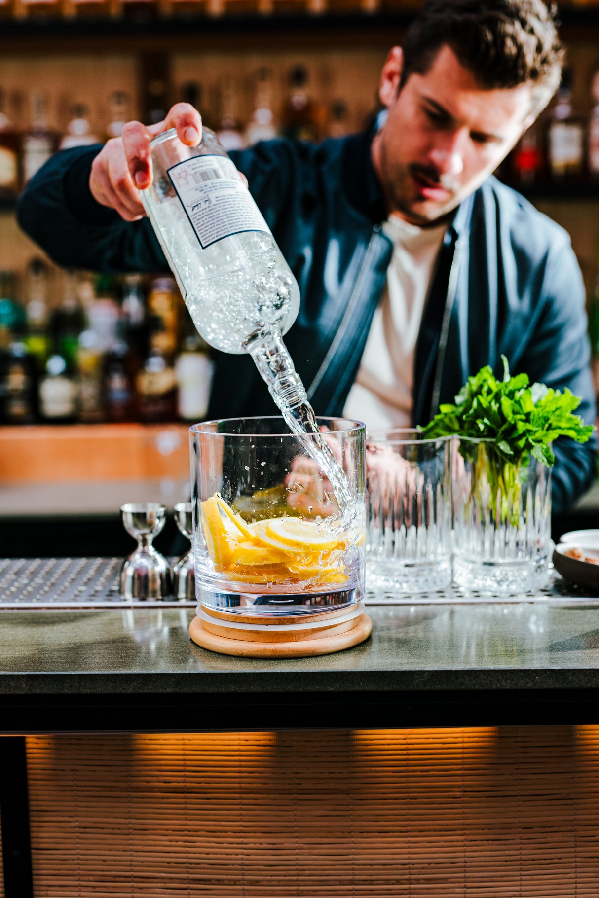 Cayman 8.25" Bartop Canister w/ Bamboo Top