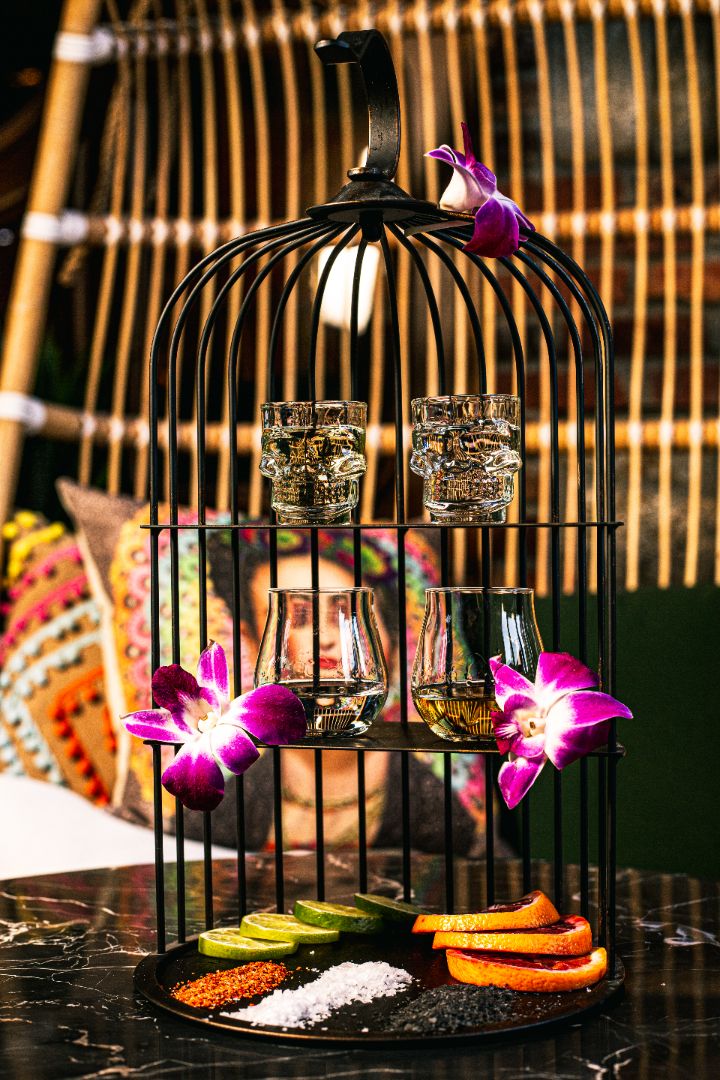 Vintage Birdcage 17" Presentation Stand