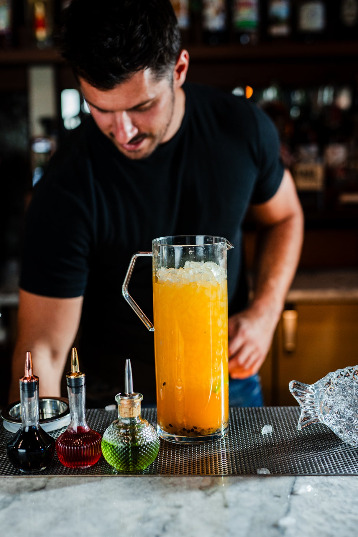 Laguna 1.5 L. Pitcher w/ Stainless Steel Top