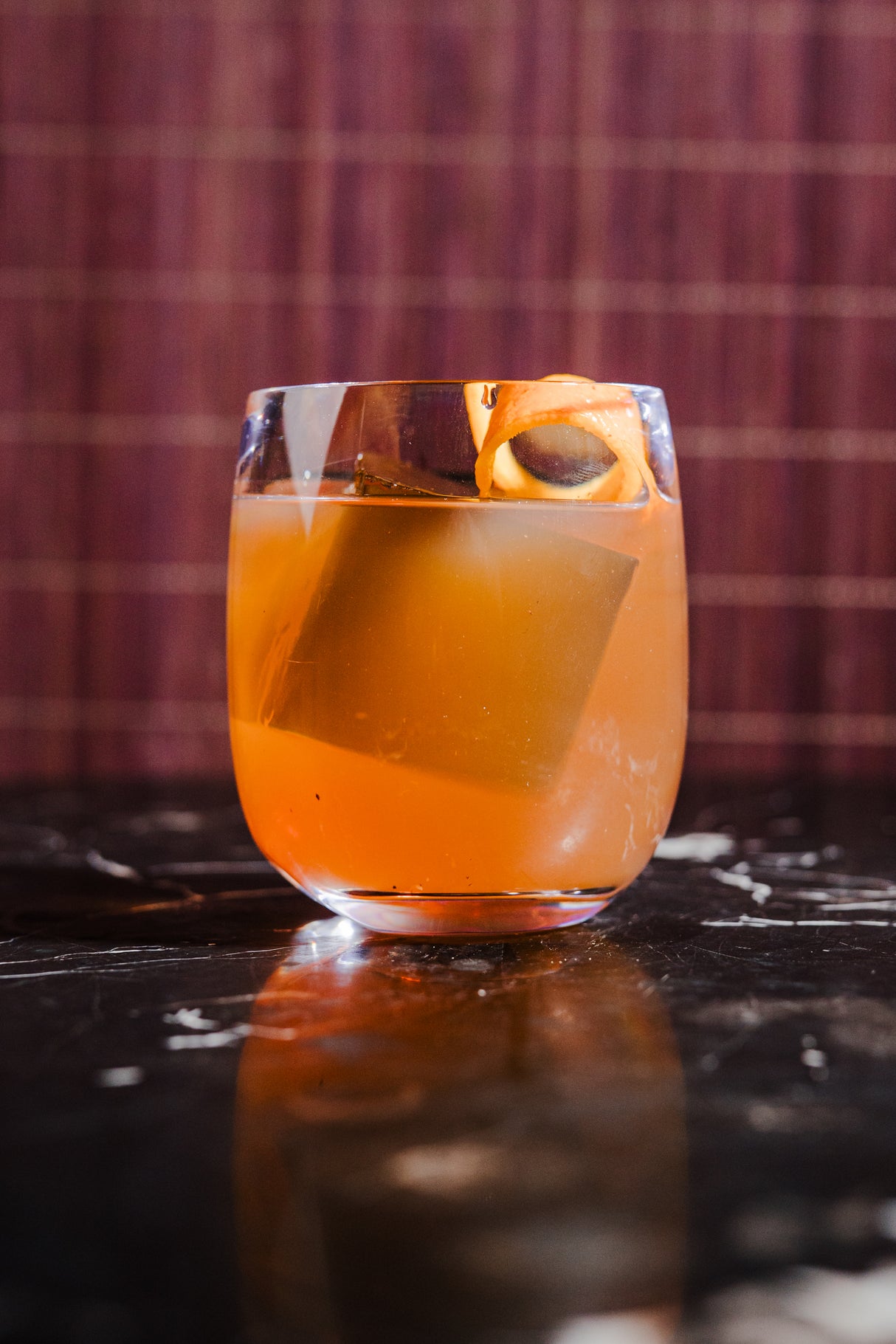 Oasis 11 oz. Burgundy