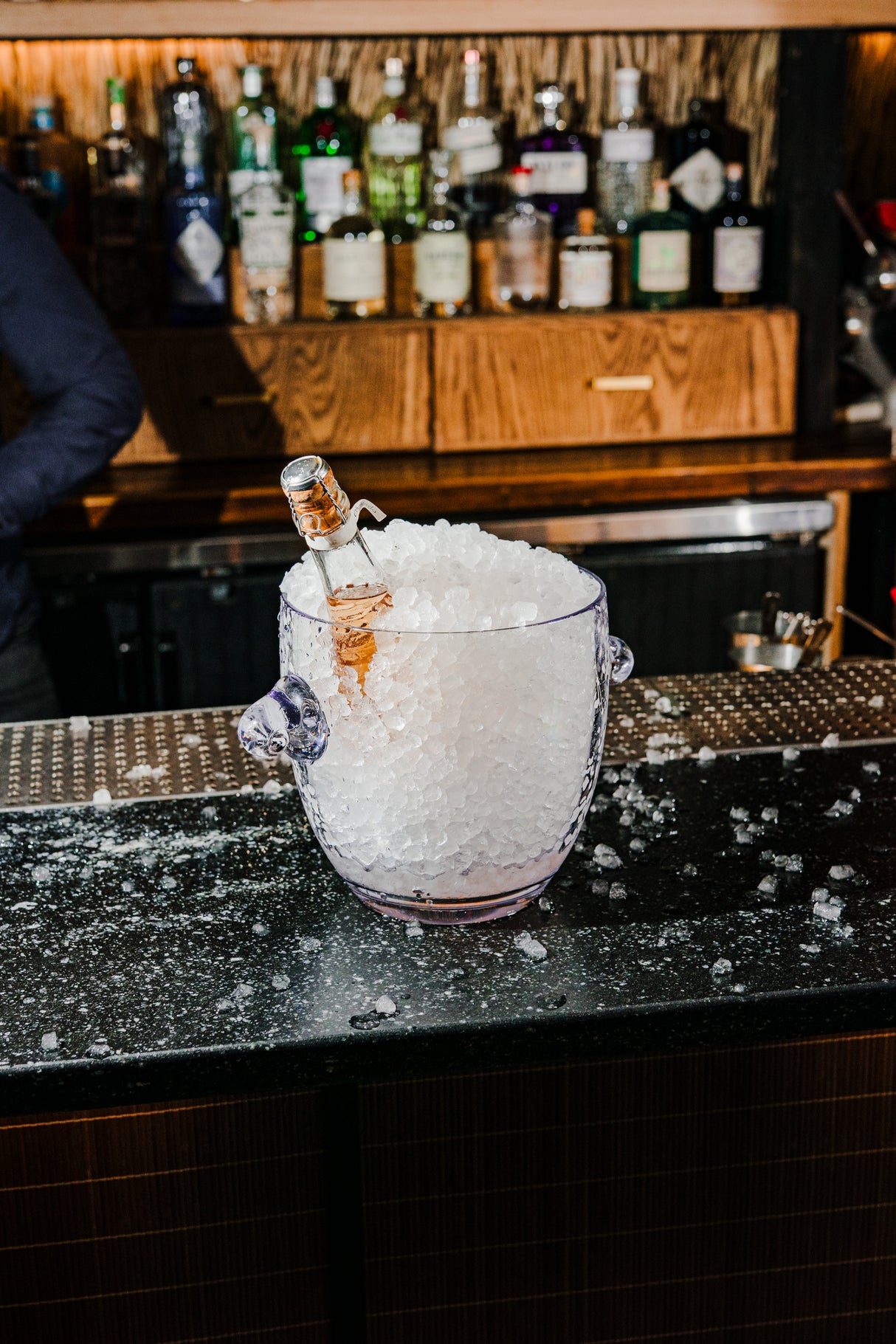 Paradise 169 oz. Ice Bucket