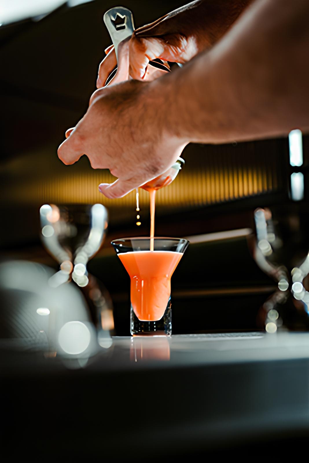 Retro 8 oz. Shake Cocktail