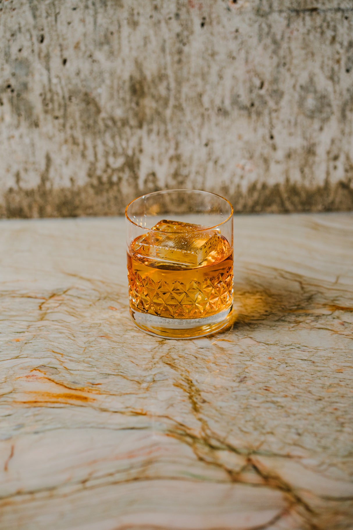 Rocks Ultra 10 oz. Old Fashioned