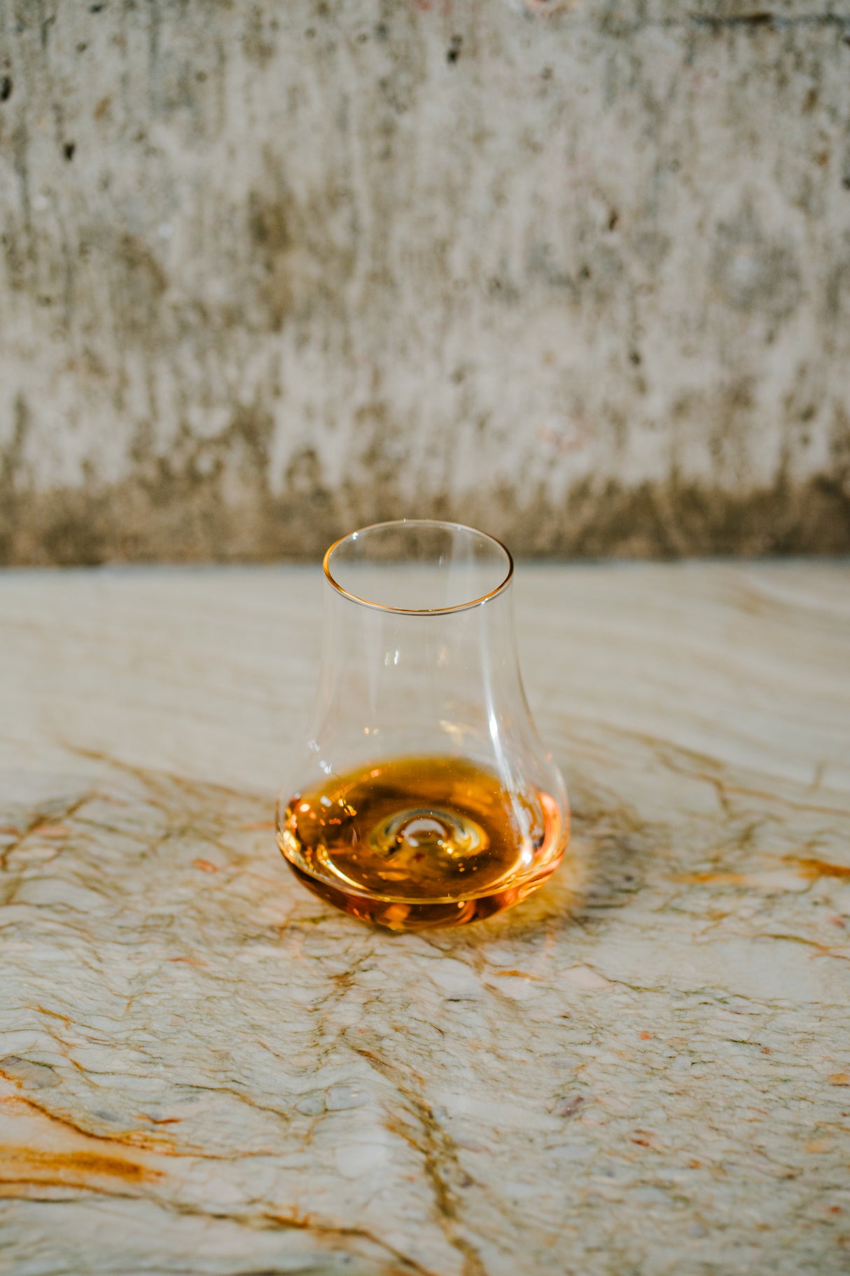 Savor 8.5 oz. Wave Tasting Glass