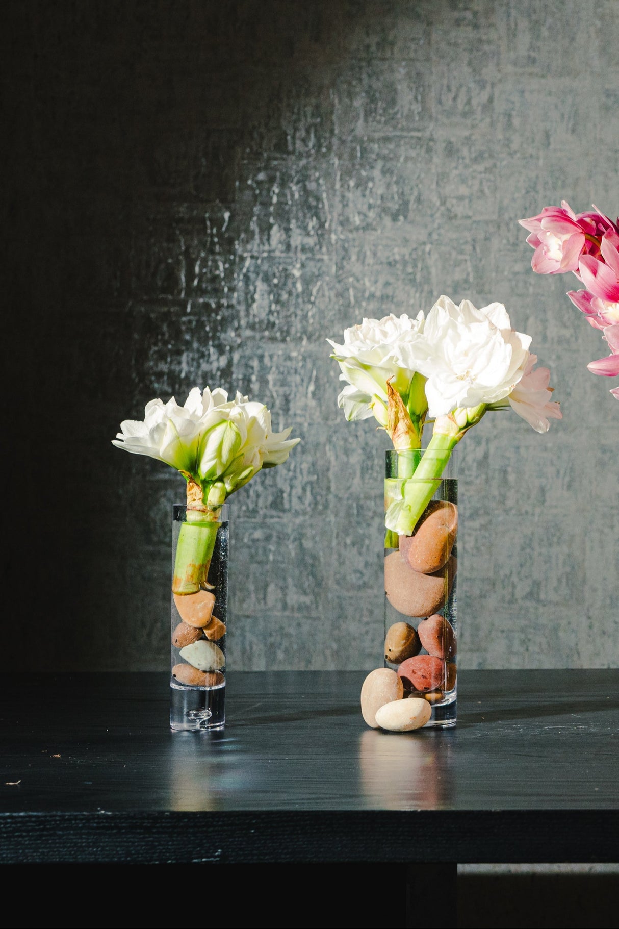 Tranquil 9.5" Vase w/ Bubble Base