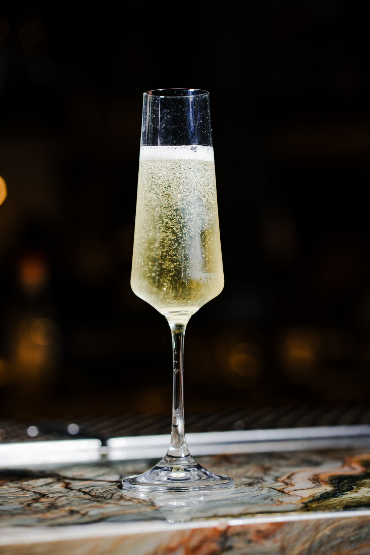 Trix 6.5 oz. Champagne