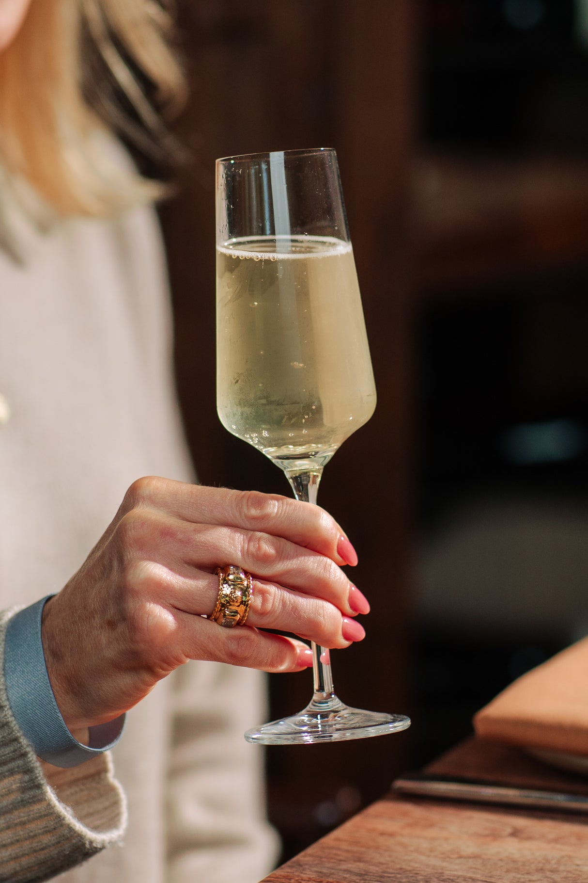 Ariana 7.75 oz. Champagne